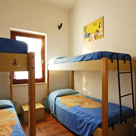 Residenze Sa Murta Marina מלון דירות